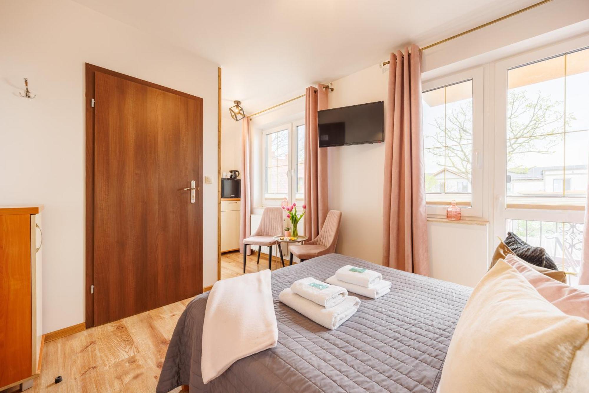 Monika II Bed & Breakfast Krynica Morska Room photo